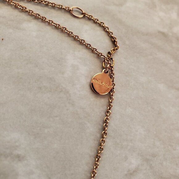 ✨ Stella and Dot Gold Pamela Engraved Plaque Necklace ✨ - Picture 3 of 8